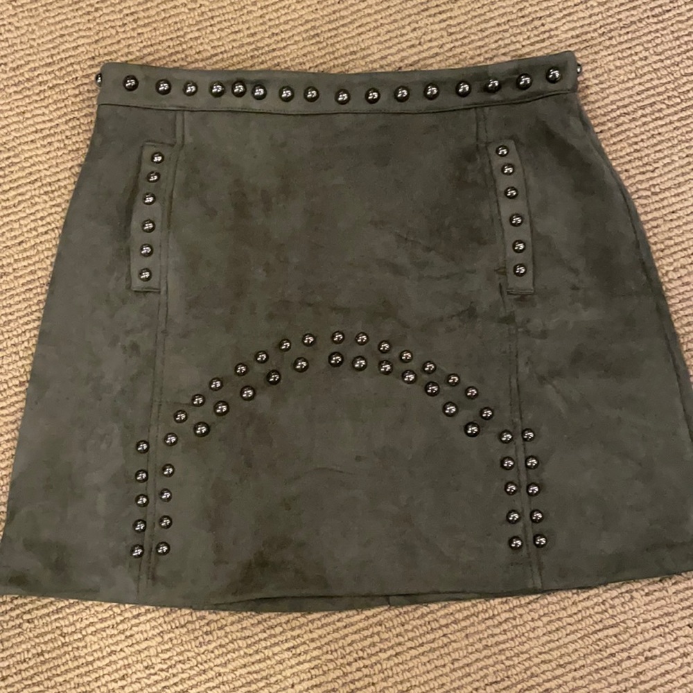 Promesa green skirt